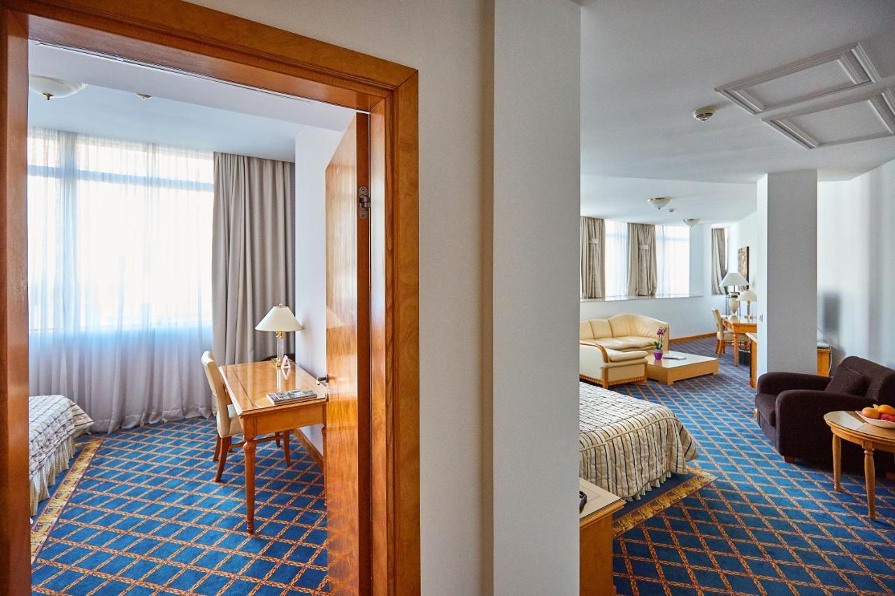 Garni Hotel Master Novi Sad Exterior foto
